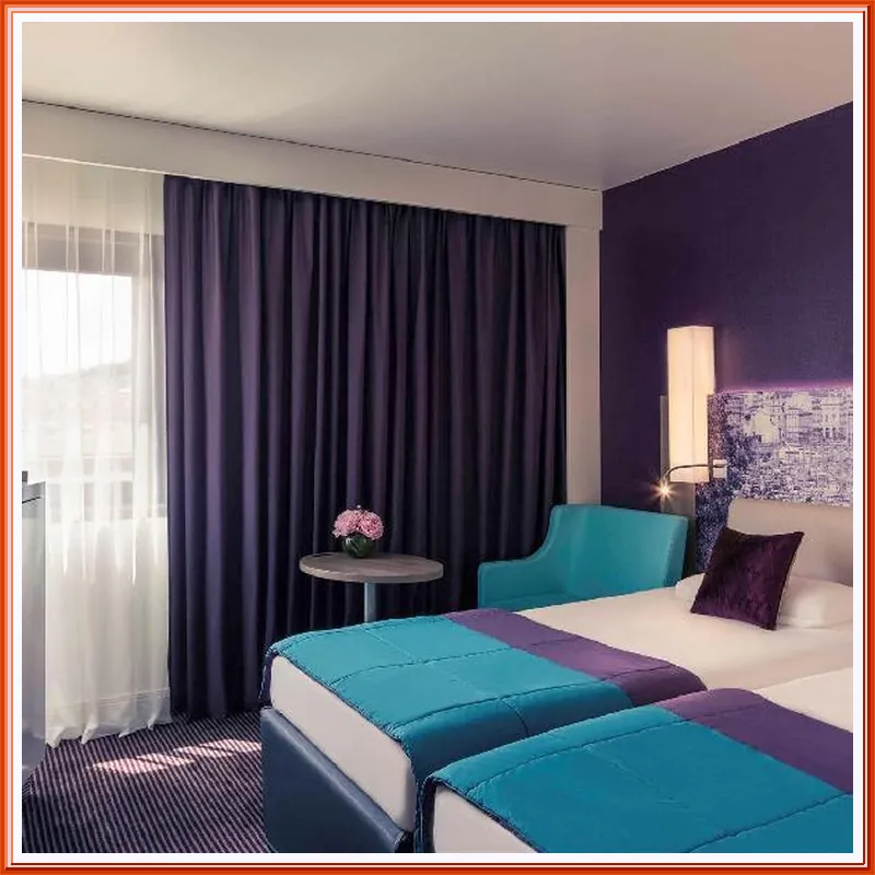 Hotel Mercure Marseille Centre Vieux Port hotel room
