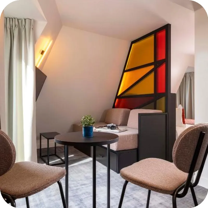 Hotel Le 12 hotel room