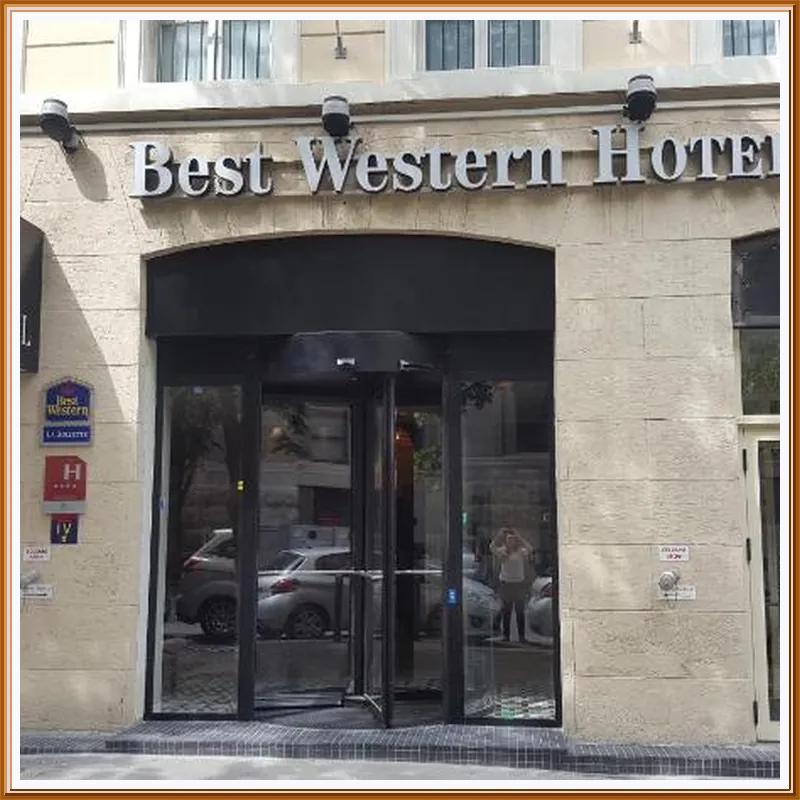 Best Western Plus Hotel La Joliette hotel view