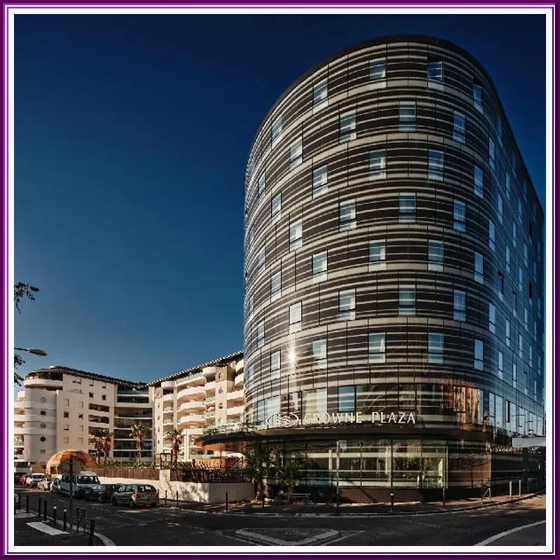 Crowne Plaza Marseille Le Dome By IHG hotel view