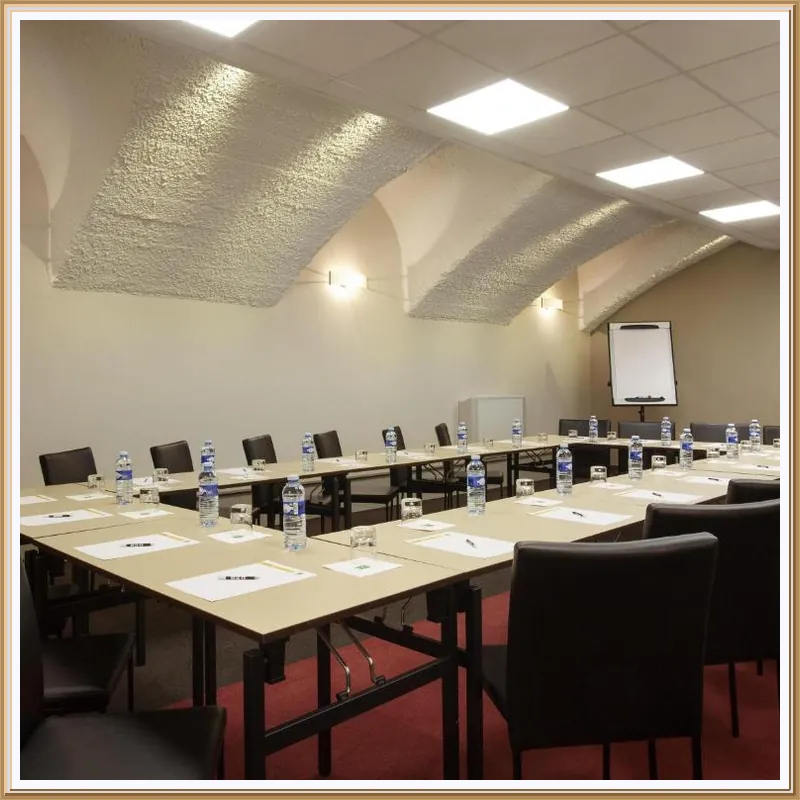 Aparthotel Adagio Lyon Patio Confluence hotel facilities