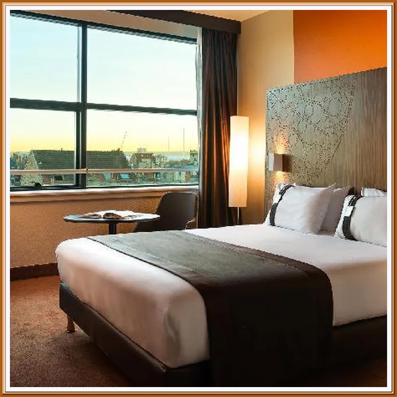 Holiday Inn Reims Centre By IHG hotel room