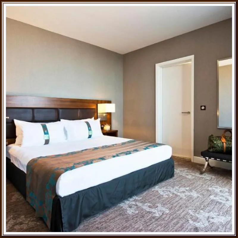 Holiday Inn Nice By IHG hotel room