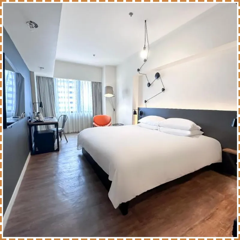 Pentahotel Hong Kong Tuen Mun hotel room