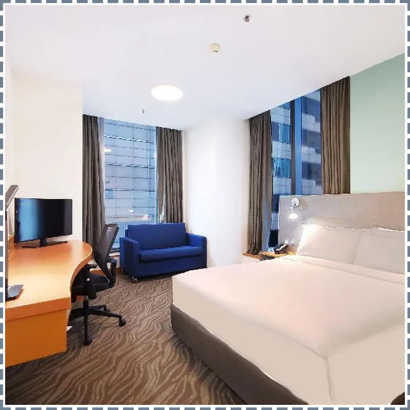 Holiday Inn Express Causeway Bay Hong Kong By IHG hotel room