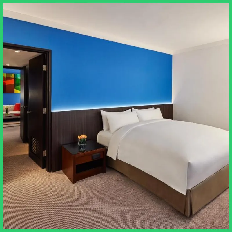 Prince Hotel (Marco Polo) hotel room