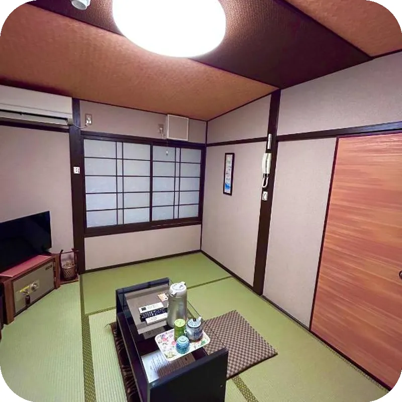 Ryoso Chatani hotel room