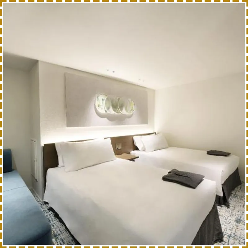 Holiday Inn and Suites Sapporo Odori Park by IHG hotel room