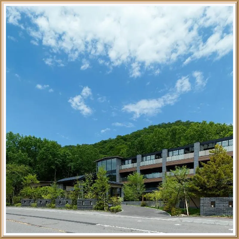 Lake Shikotsu Tsuruga Bessou Ao no Za hotel view