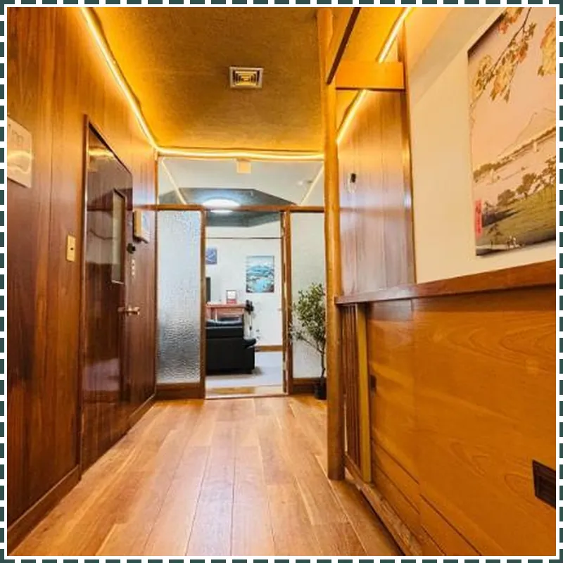 A spacious two-storey inn with a Showa-era atmosph 호텔 이미지