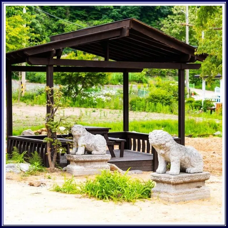 Bridge House hotel view