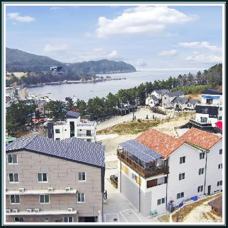 Janghohang J Story Spa Pension hotel view