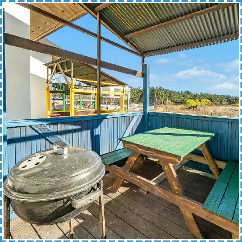 Gangneng Soowarae Pension hotel view