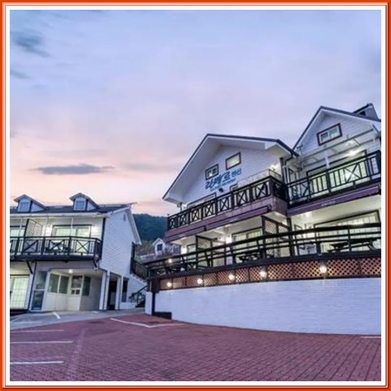 Geojae Lamer Pension hotel view