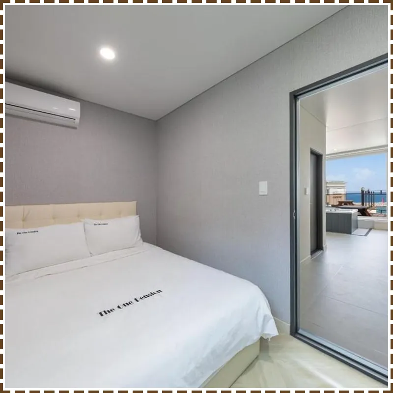 Gangneung the One Pension and the Classic Pension hotel room