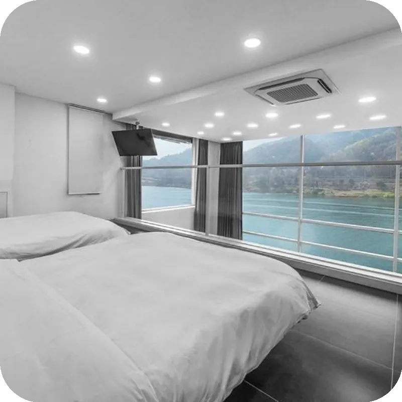 Gapyeong River Wave Pool Villa hotel room