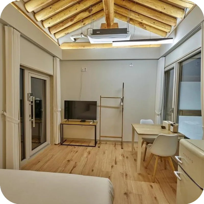 Madang Hanok hotel room