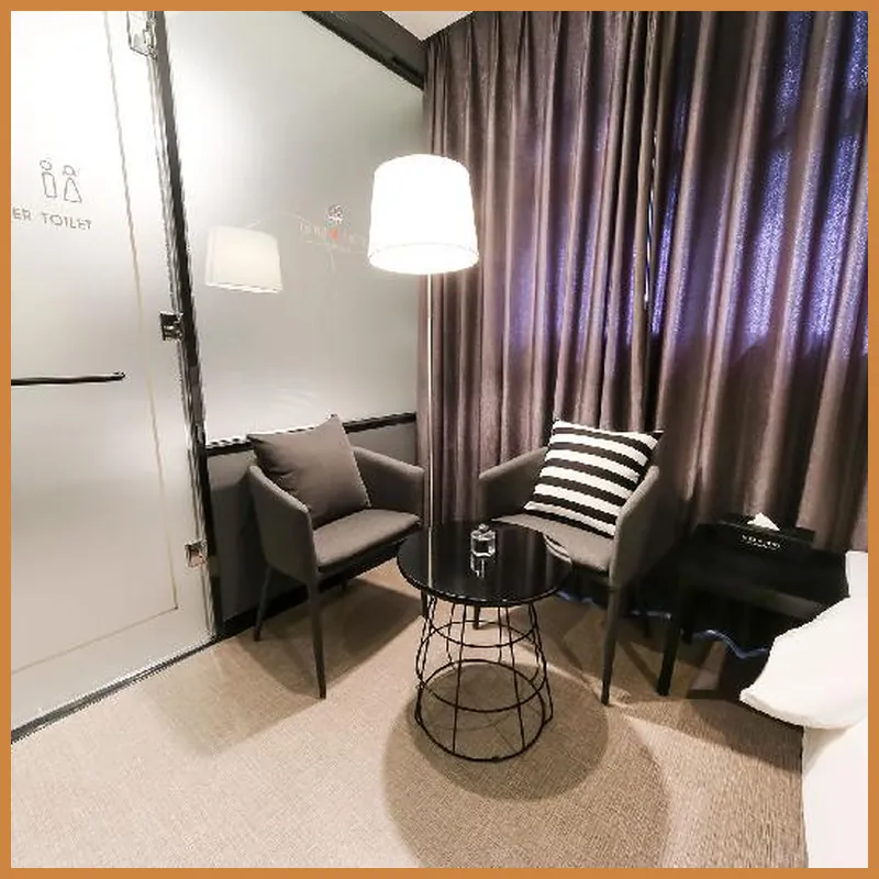 Le Idea Hotel hotel room