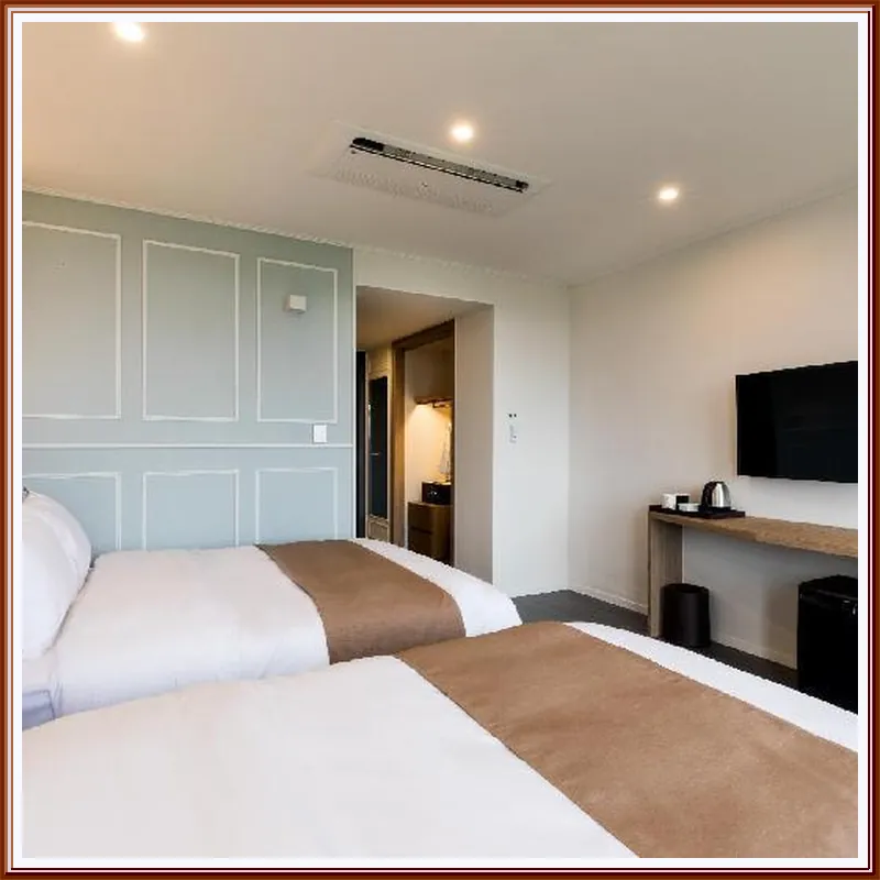 Casaloma hotel hotel room