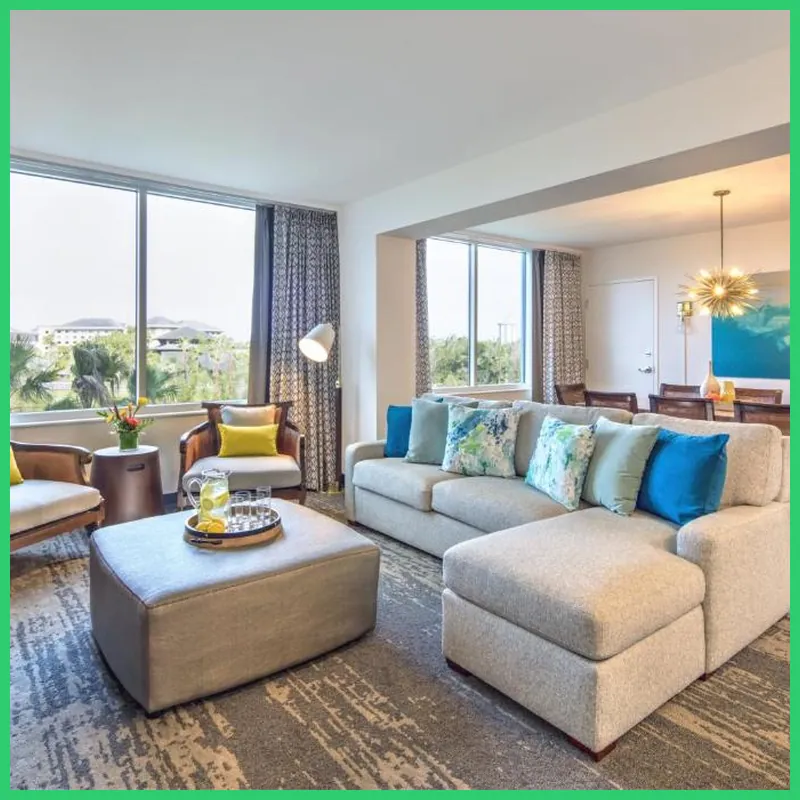 Universal's Loews Sapphire Falls Resort hotel room