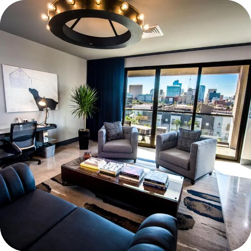 Found Re Phoenix hotel room