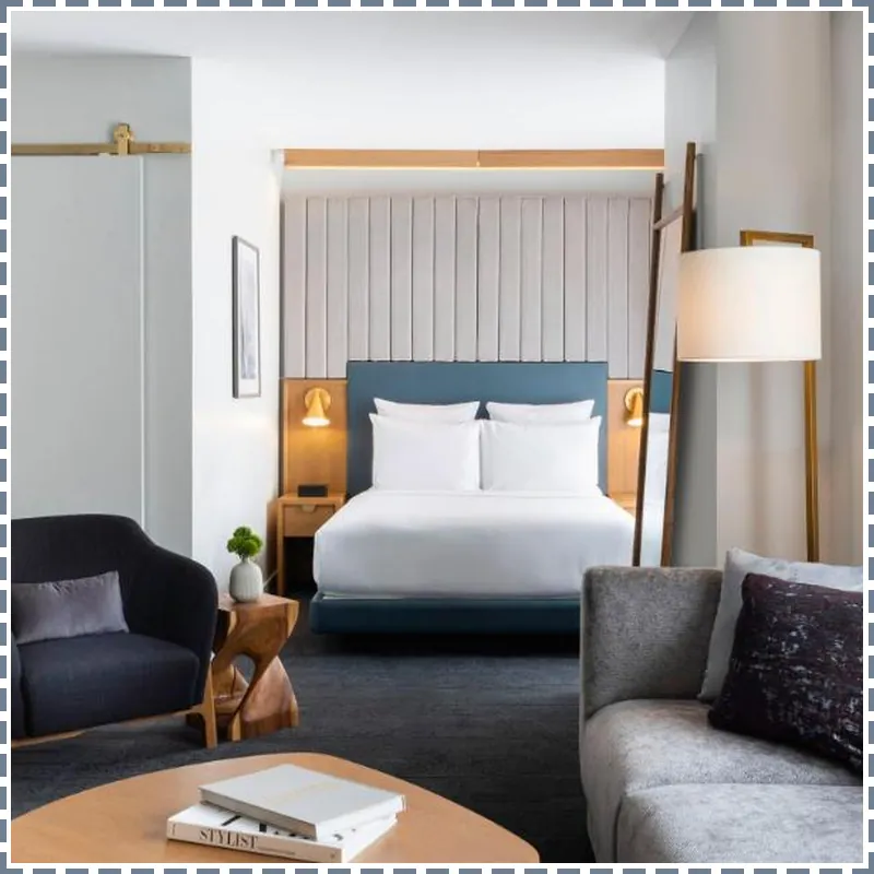 21C Museum Hotel Chicago hotel room